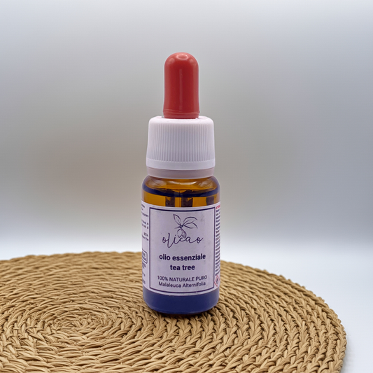 Olio essenziale al tea tree